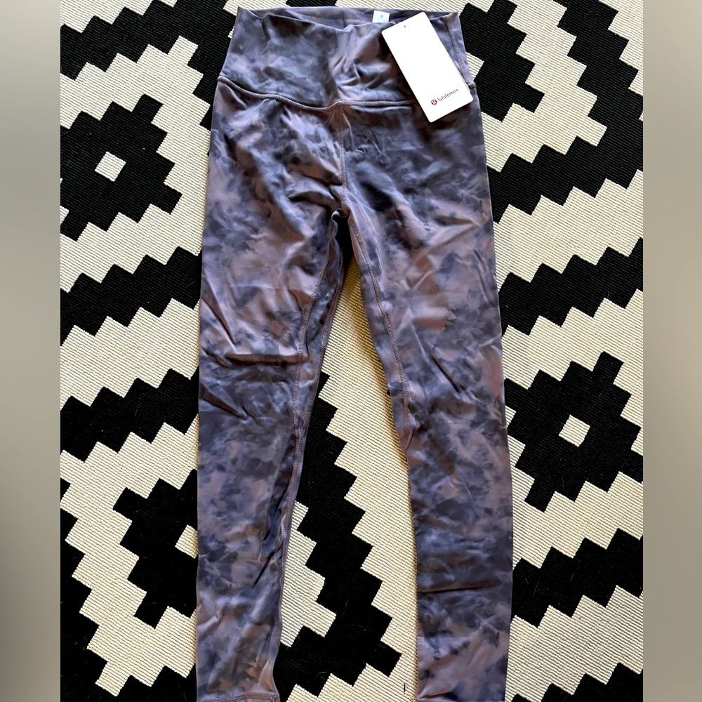Lululemon Align high rise pant 25” 6